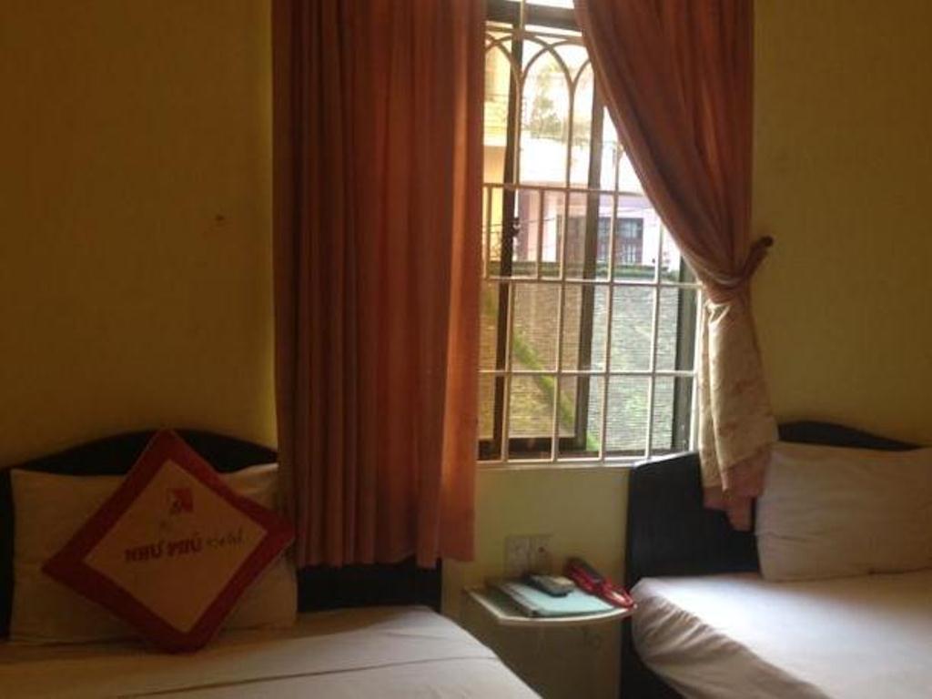 Nhu Phu Hotel Hue Buitenkant foto